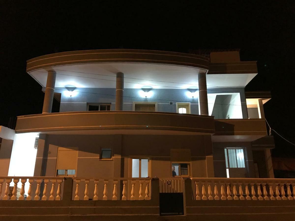 Apartamento Kristeo Vlorë Exterior foto